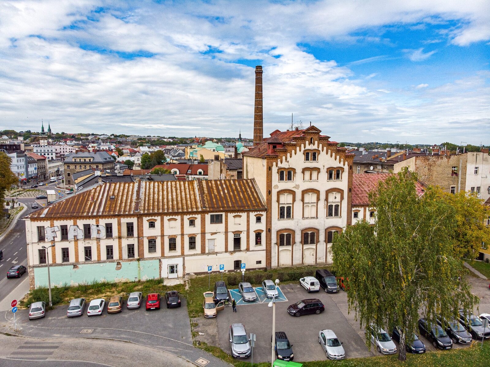 Manufaktura Grossa w Bielsku-Białej - analiza rynien, rur spustowych i elewacji